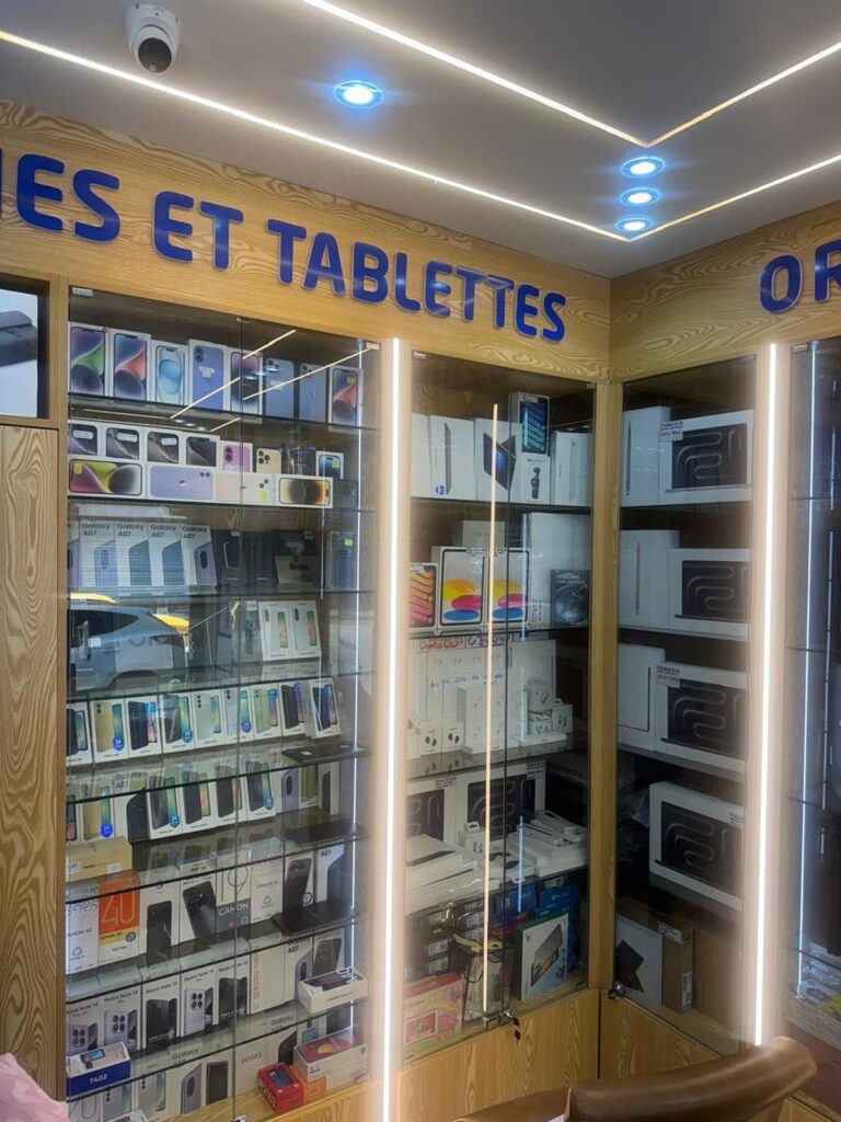 Keur Arame Informatique Leader dans la distribution d'appareils électroniques au Sénégal et en Afrique de l'Ouest